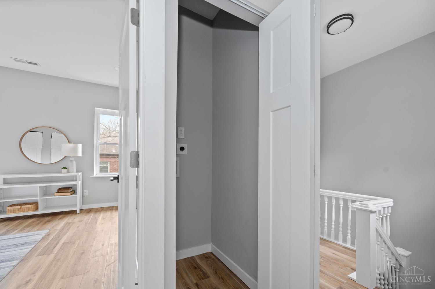 6740 Hurd Avenue, Cincinnati, Ohio image 35