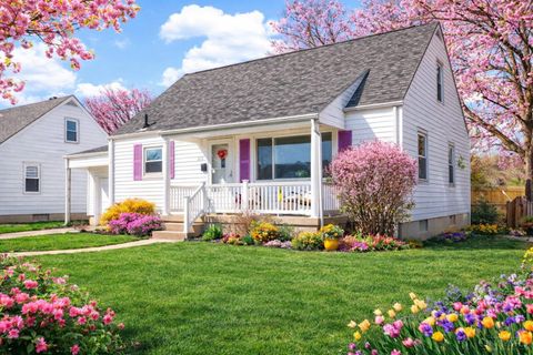 Photo of 856 Mark Avenue, Hamilton, OH 45013 (MLS # 1869549)