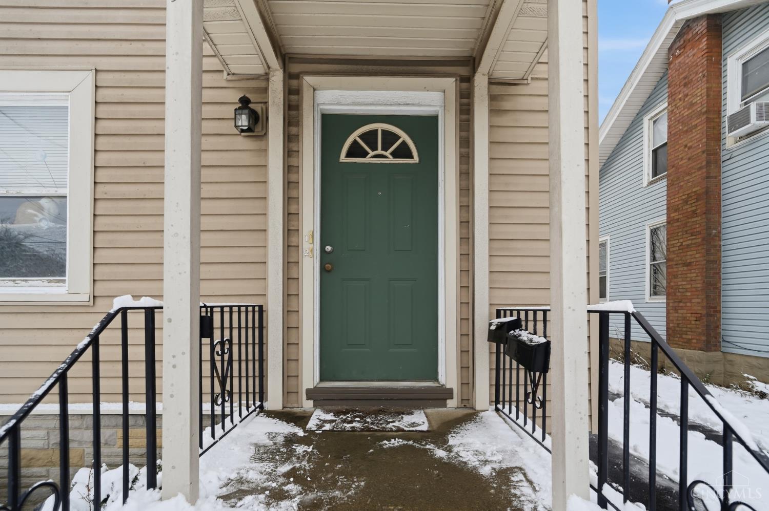 4025 Deer Park Avenue