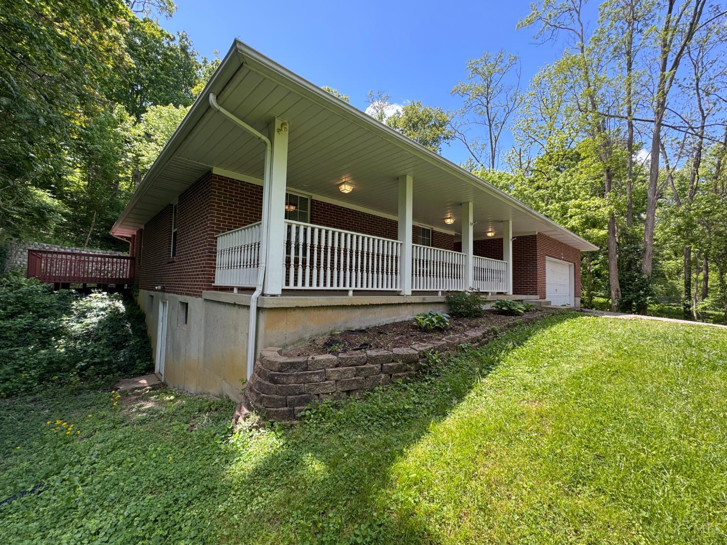 6954 Bridges Road