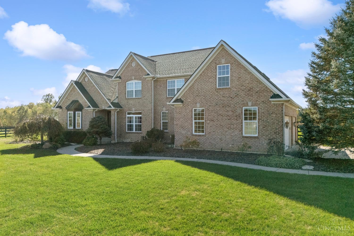 1005 Arabian Run Drive