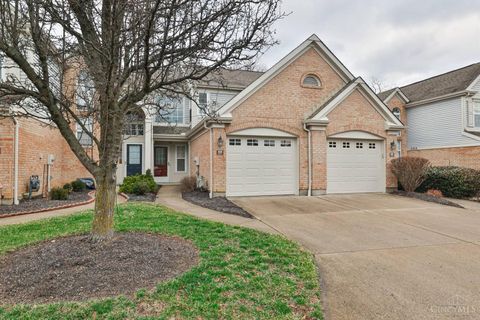 Photo of 458 Sanoma Court, Union Township, OH 45255 (MLS # 1865412)