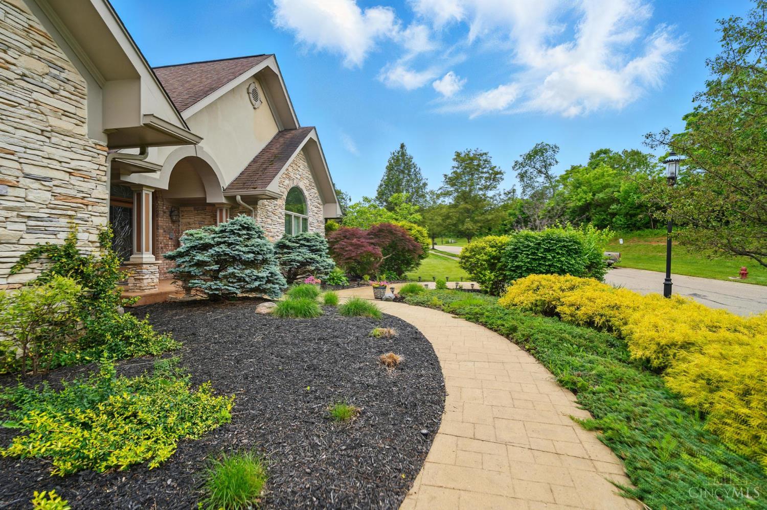 219 Chateau Valley Lane, South Lebanon, Ohio image 9