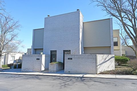 Photo of 2352 Dana Avenue #2352, Cincinnati, OH 45208 (MLS # 1869631)