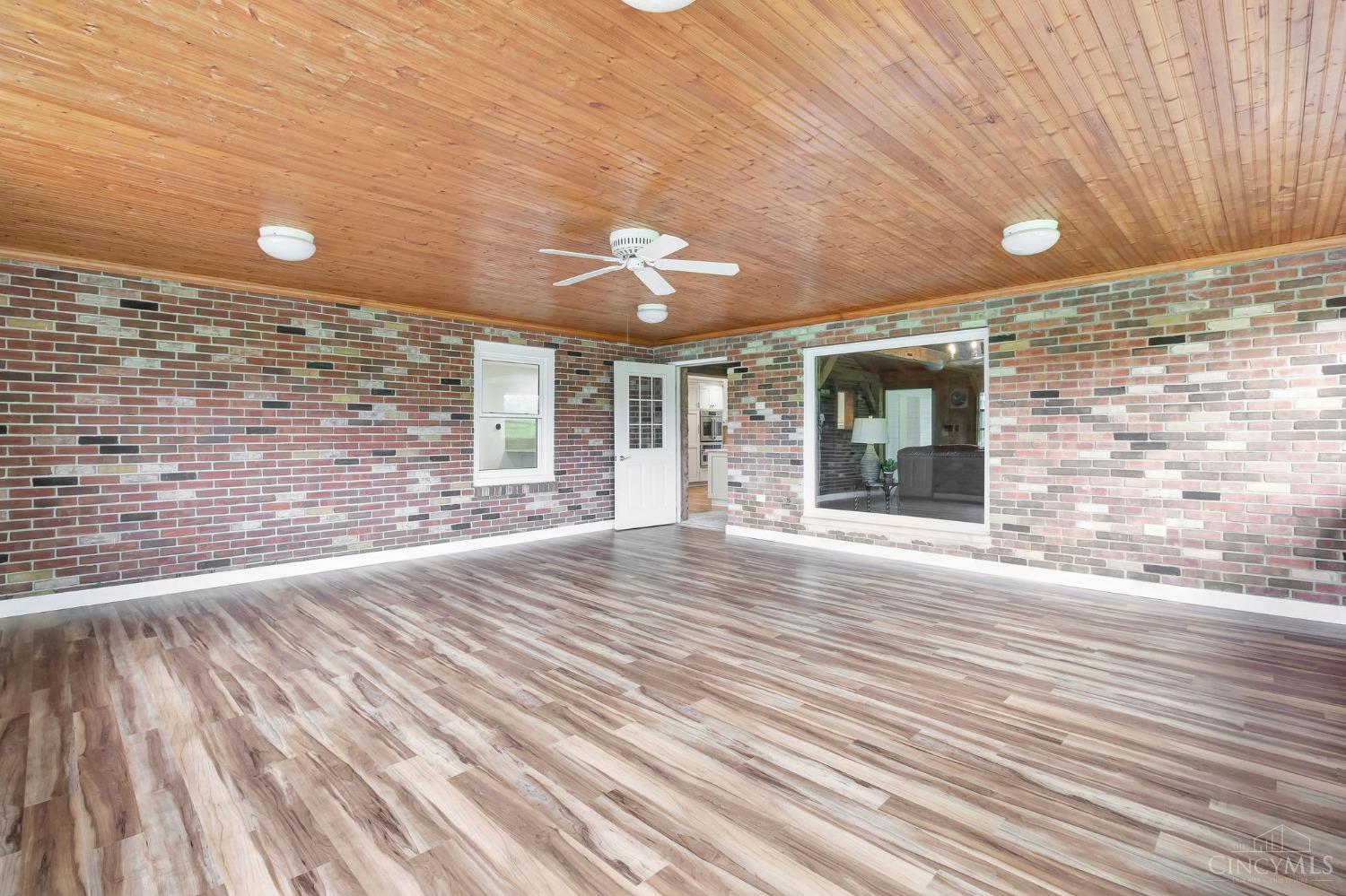 3305 S Waynesville Road, Salem, Ohio image 21