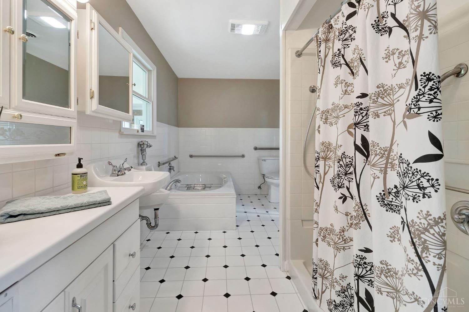 3305 S Waynesville Road, Salem, Ohio image 33