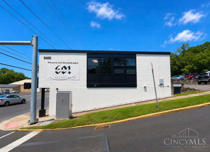 9400 Reading Road