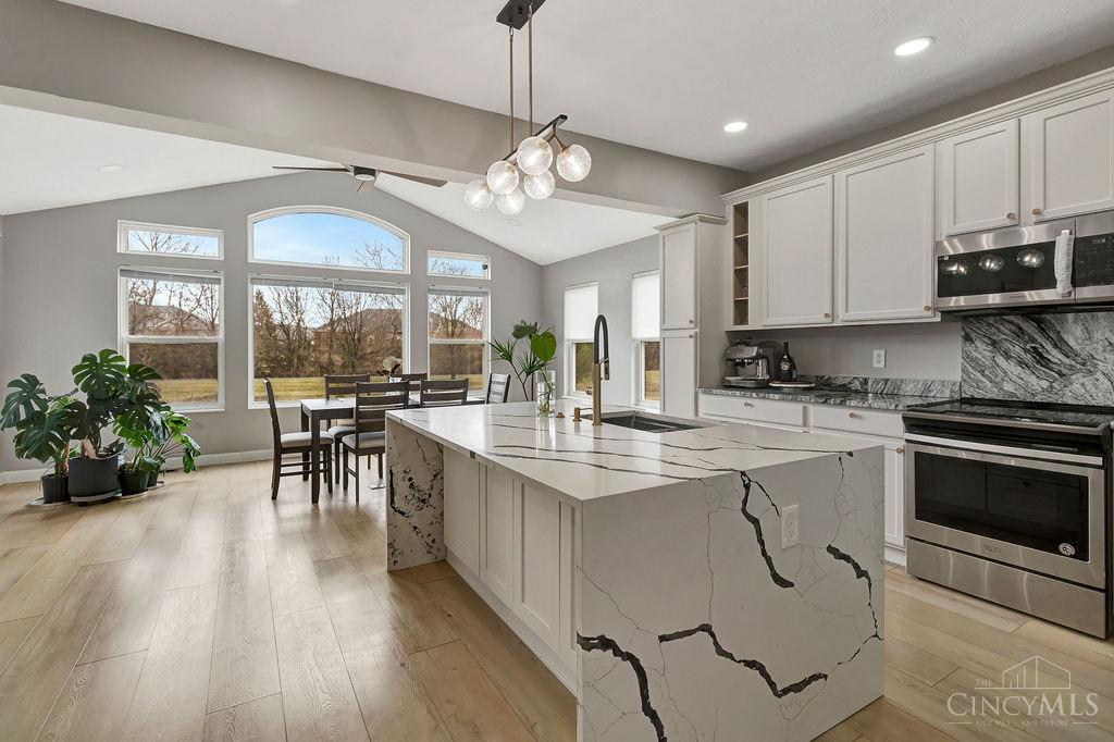 8264 Sea Mist Court, West Chester, Ohio image 12