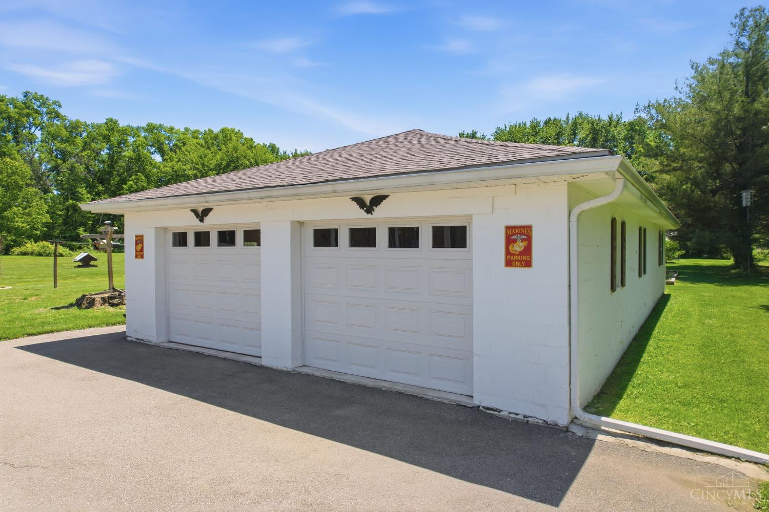 2749 Crane Schoolhouse Road