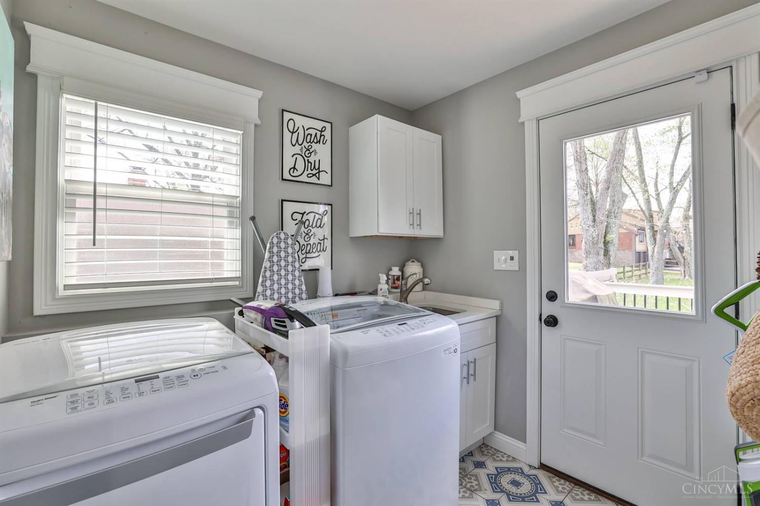 7449 Hosbrook Road, Cincinnati, Ohio image 13
