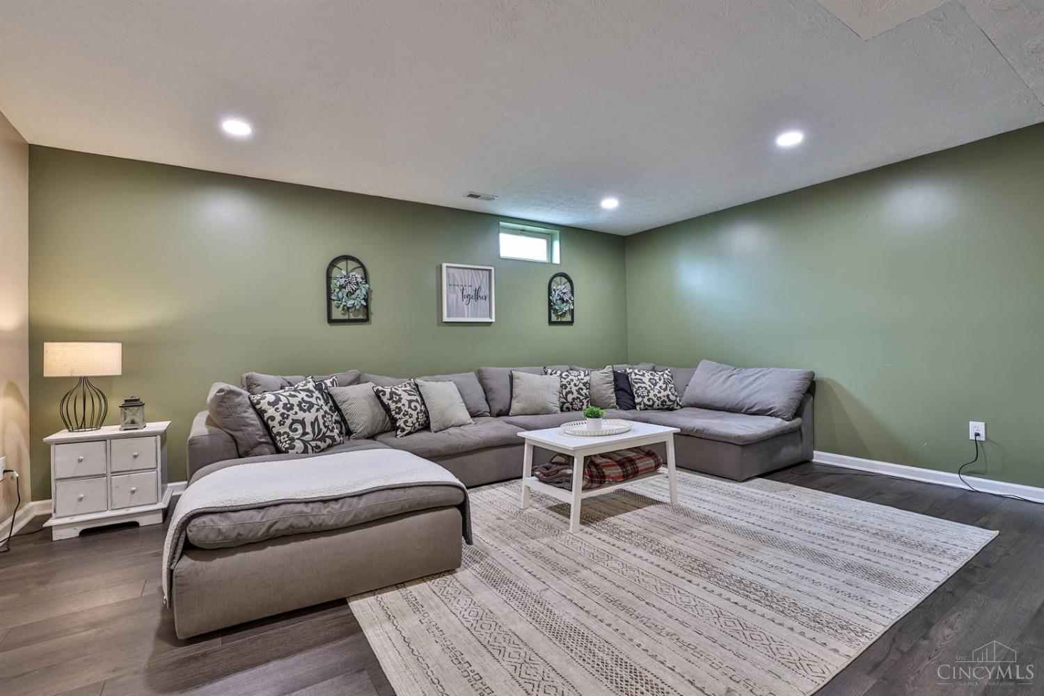 1656 Tunis Drive, Harrison, Ohio image 32