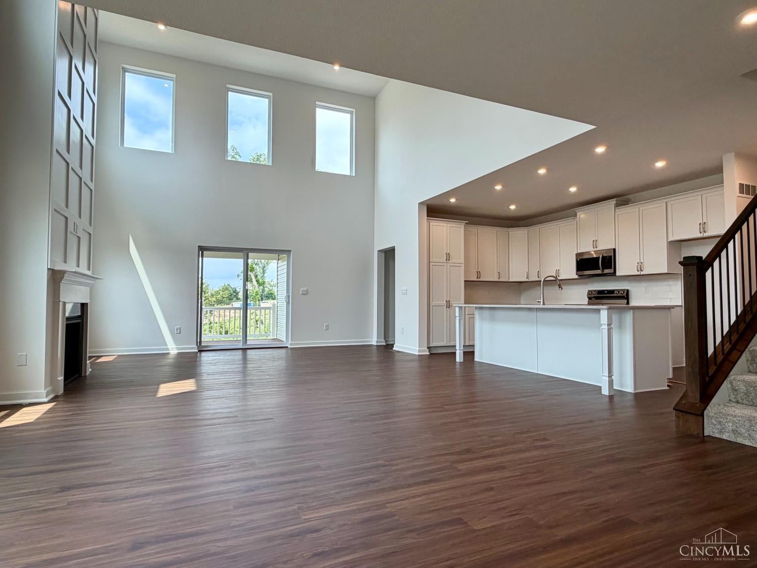 8729 Deer Glen Court