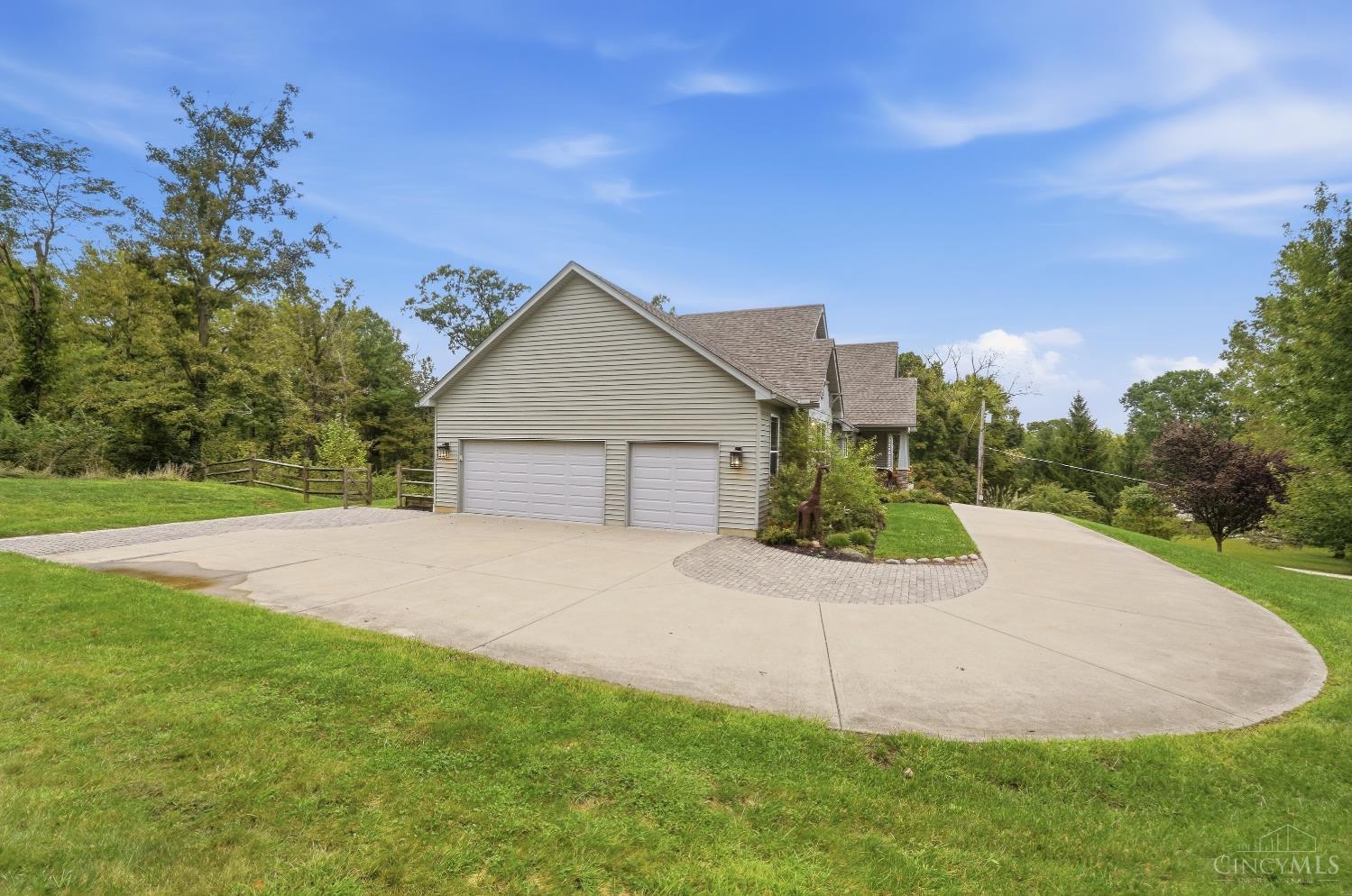 5073 Beechwood Road