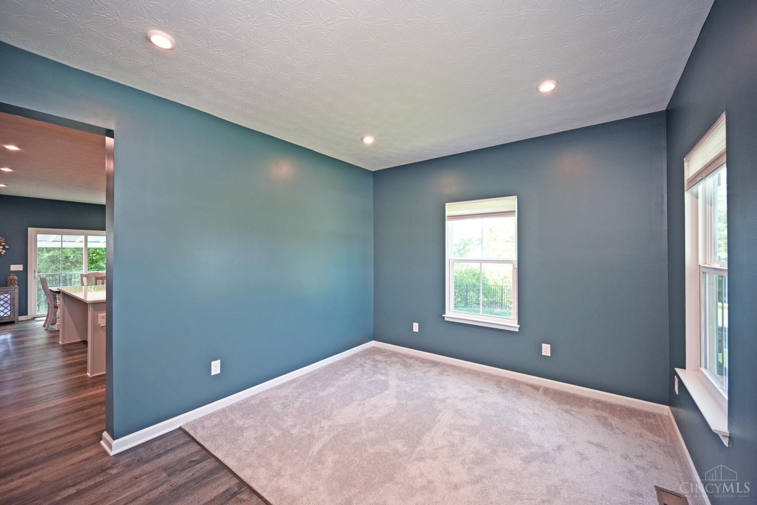 1575 Clearbrook Lane