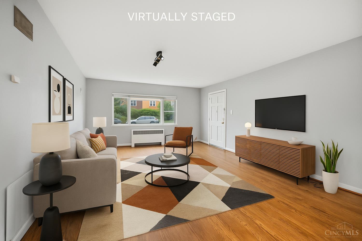 2210 Victory Parkway 102