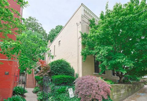Photo of 985 Paradrome Street #B, Cincinnati, OH 45202 (MLS # 1876834)