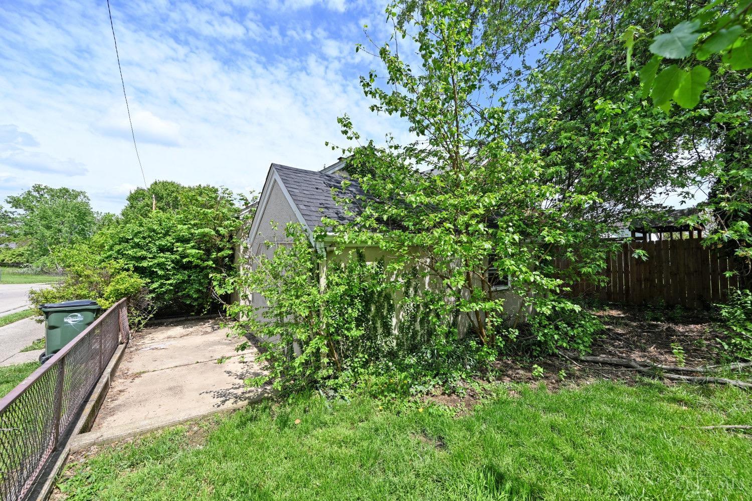 765 Coralie Street, Hamilton, Ohio image 24
