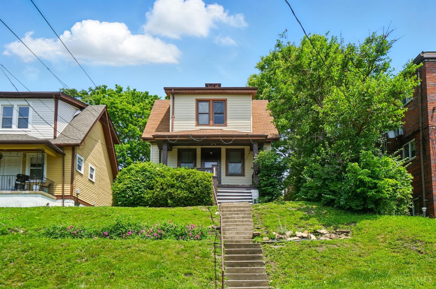 212 Atkinson Street