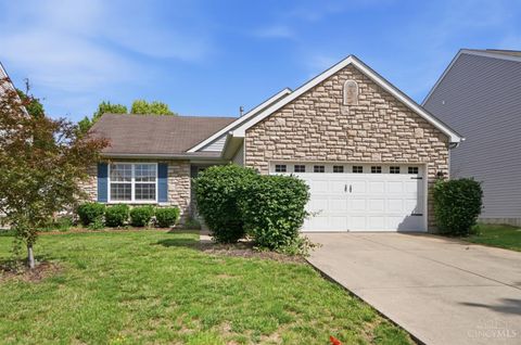 Photo of 605 Quail Hollow Drive, Trenton, OH 45067 (MLS # 1879173)