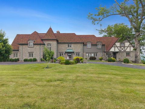 Homes For Sale - 7803 Ayers Road<br/> Anderson Twp, OH 45255