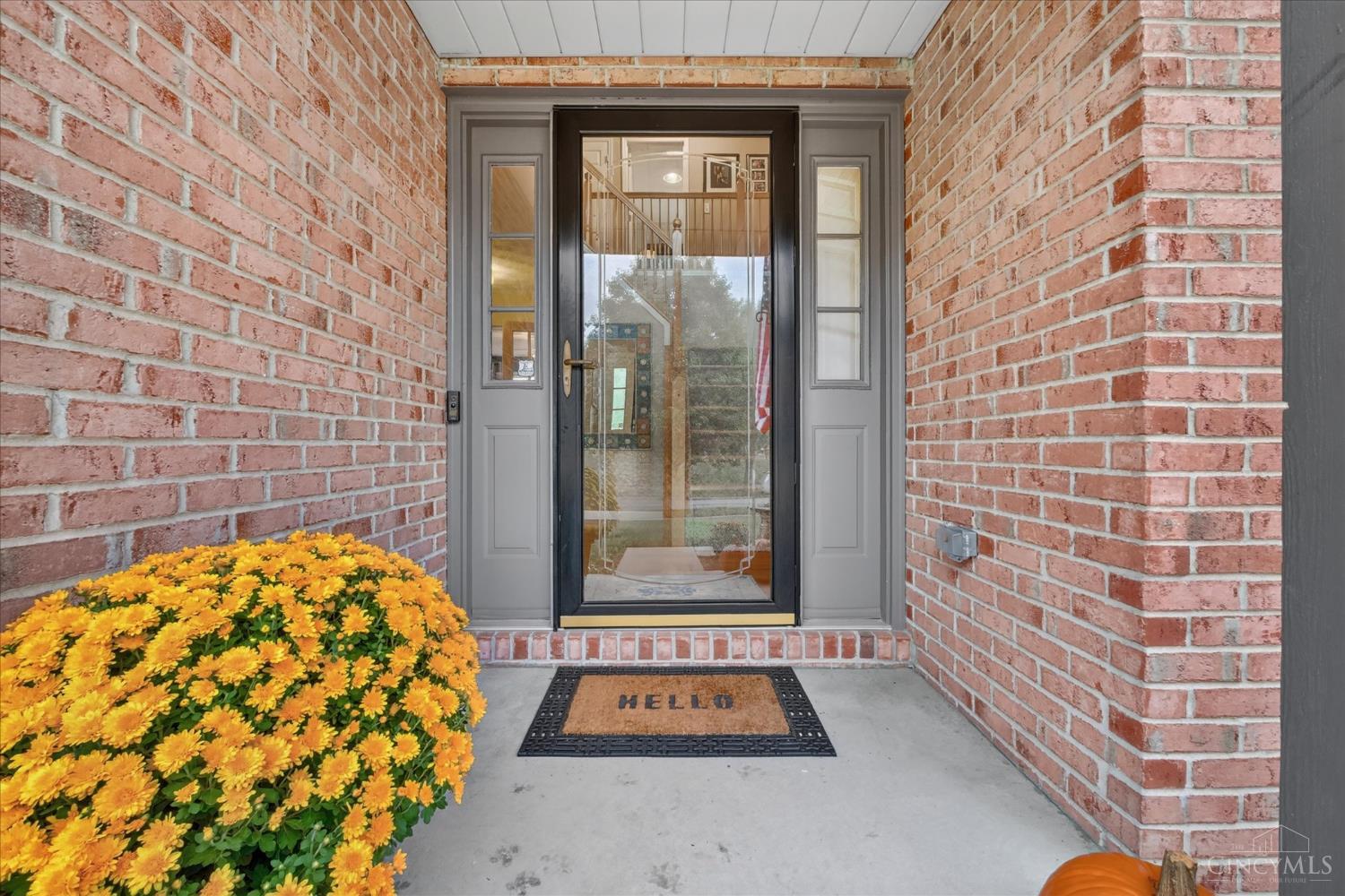 5800 Dakota Court