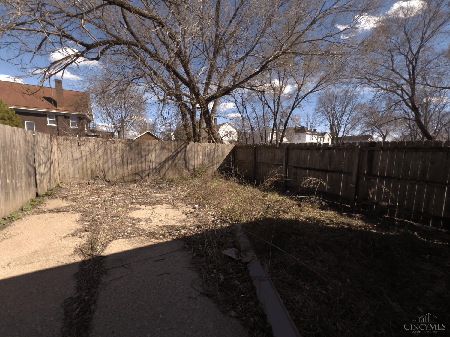 5632 Chestnut Street, Elmwood Place, Ohio image 25