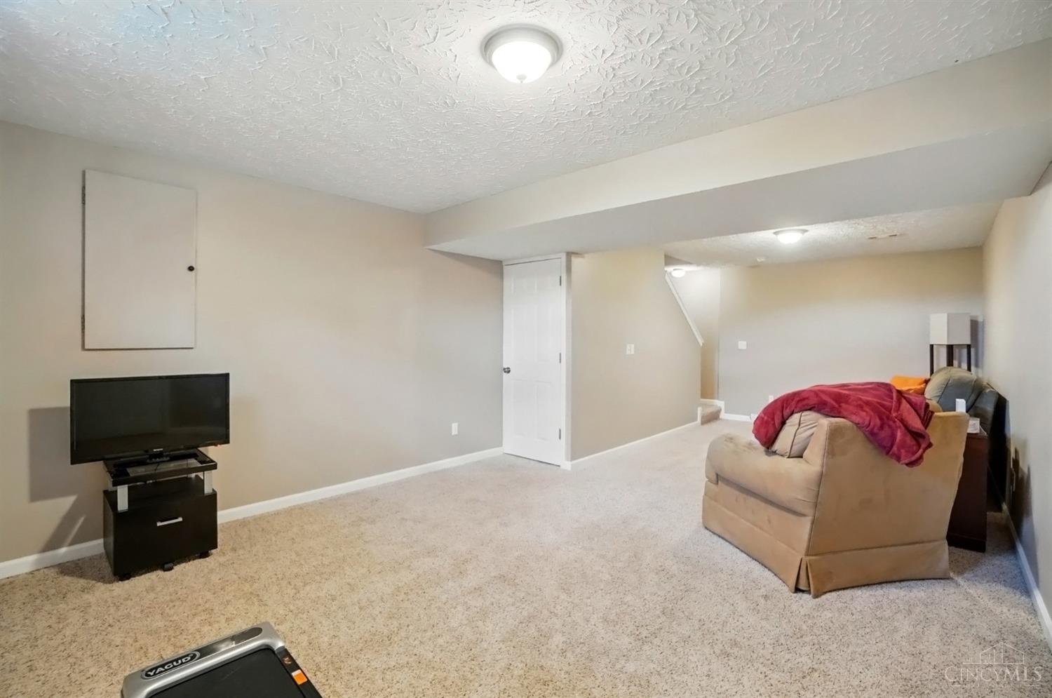 5076 Jessica Suzanne Drive, Morrow, Ohio image 46