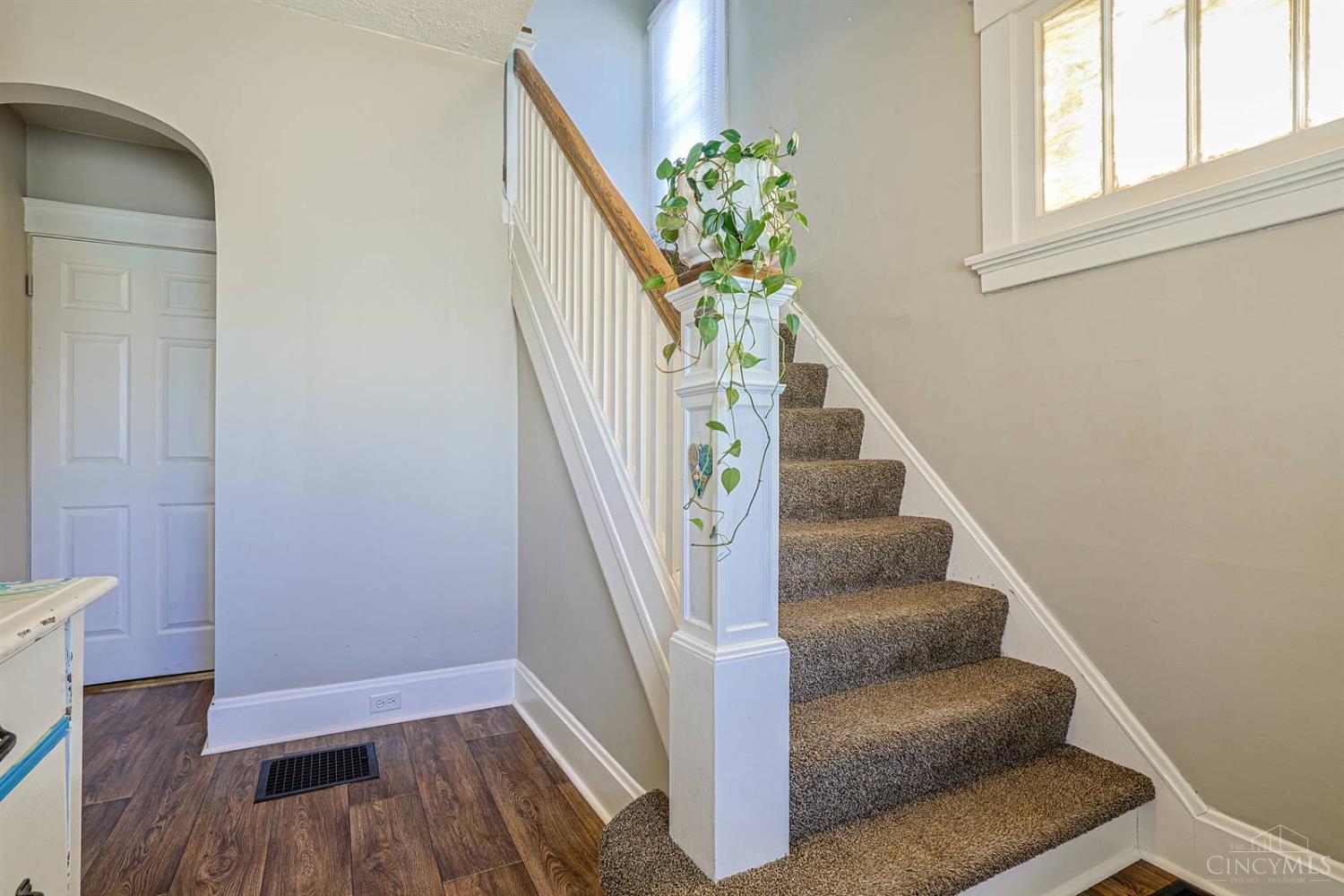 3745 Applegate Avenue