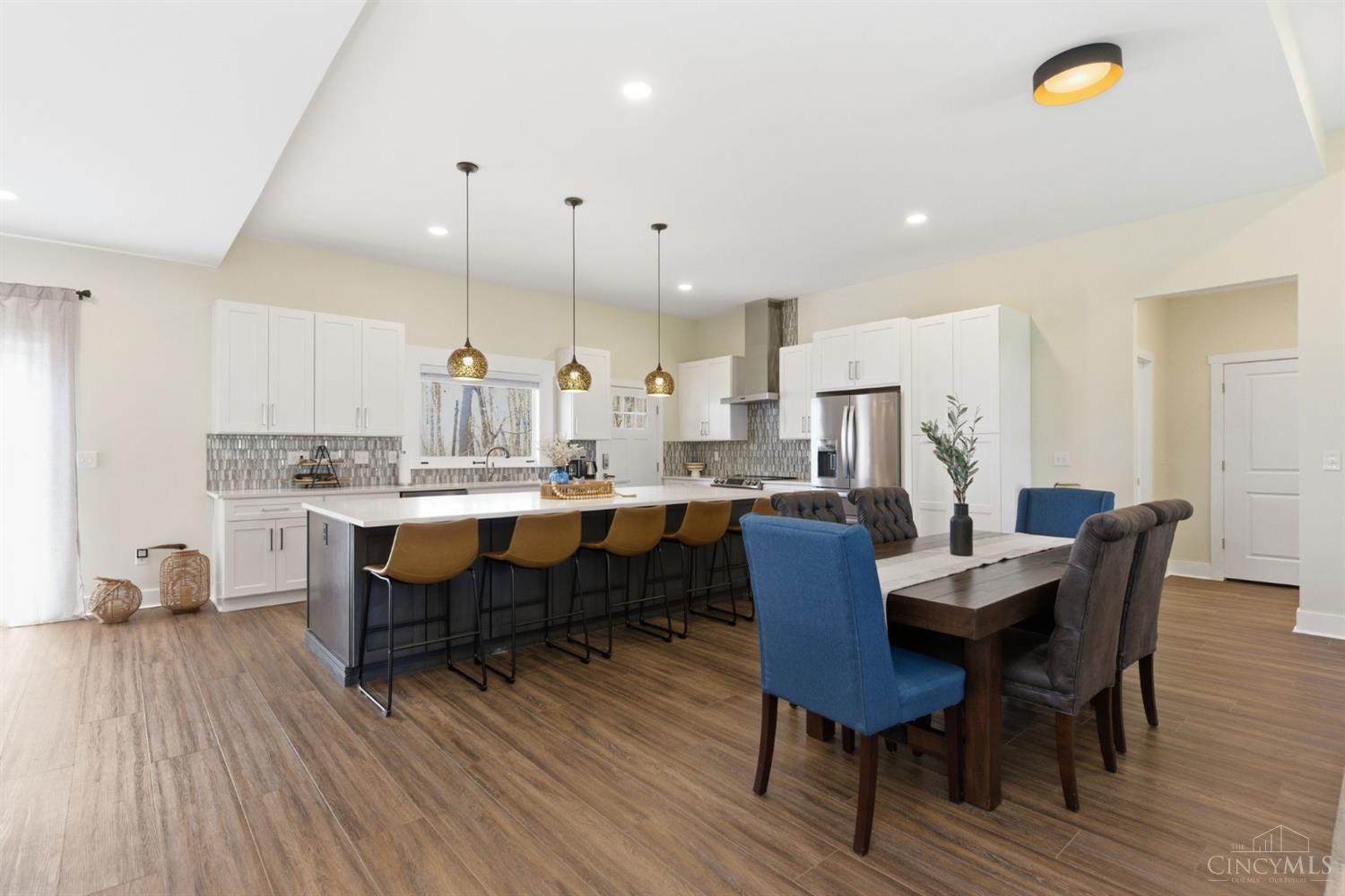 6520 Sleepy Hollow Parkway