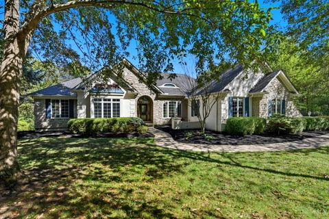 Photo of 66 Locust Hill Road, Pierce Township, OH 45245 (MLS # 1856496)