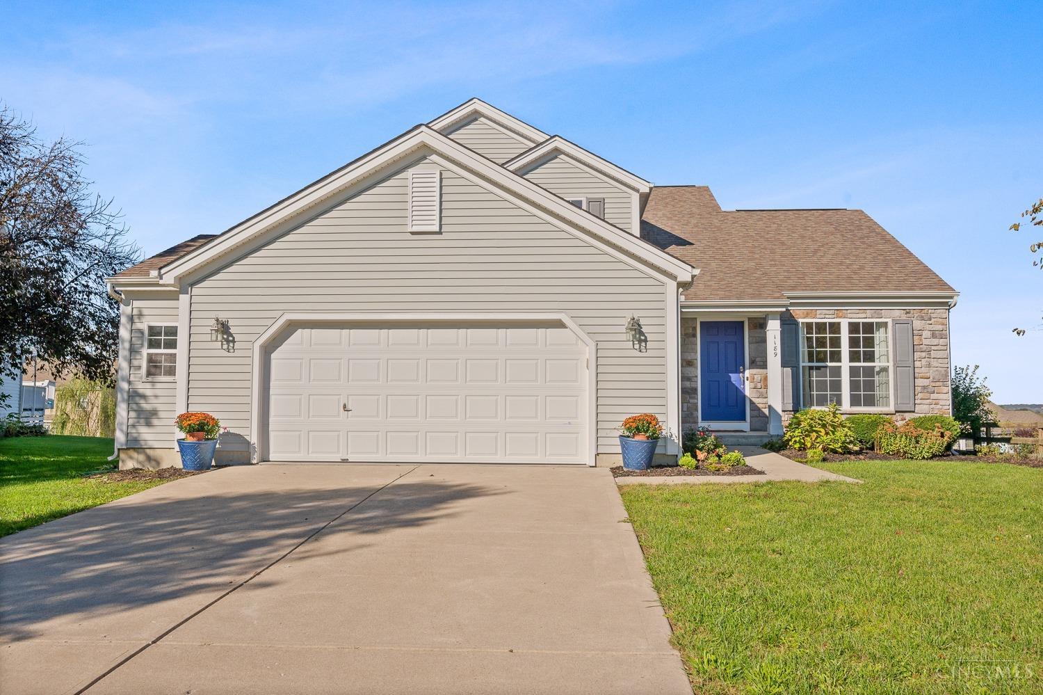 1189 Lake Meadow Court, Lebanon, Ohio image 3