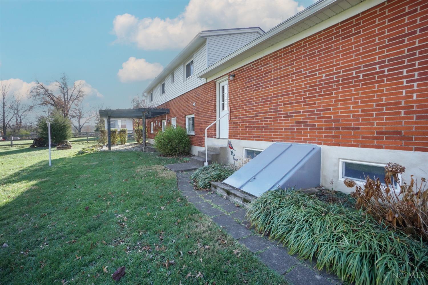 8336 Darlene Drive, West Chester, Ohio image 39