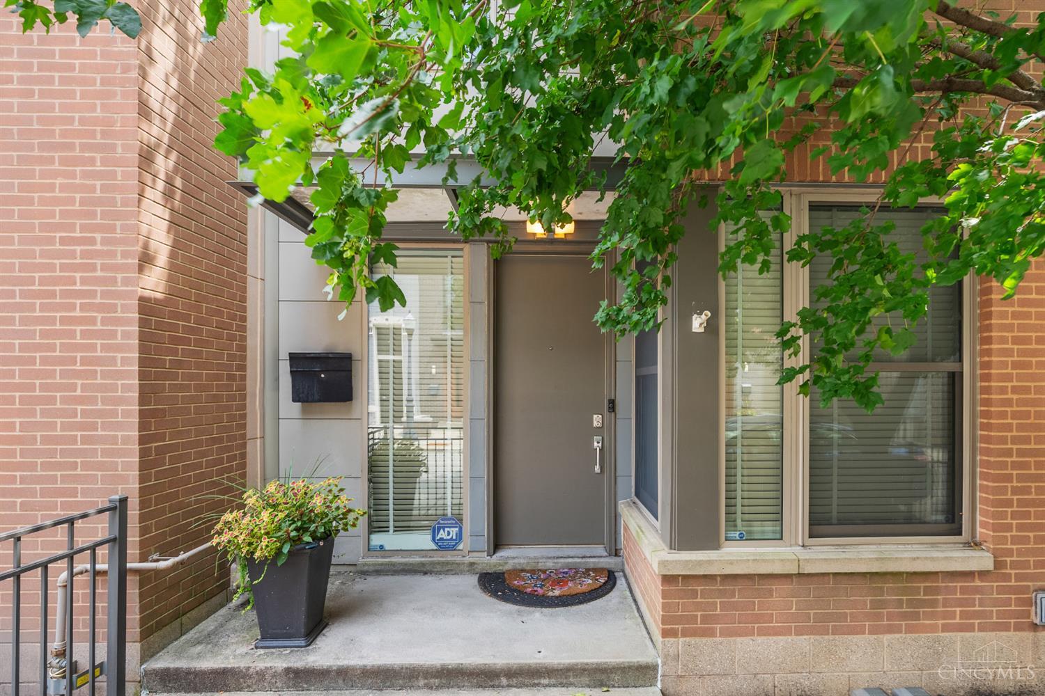 11 Mercer Street