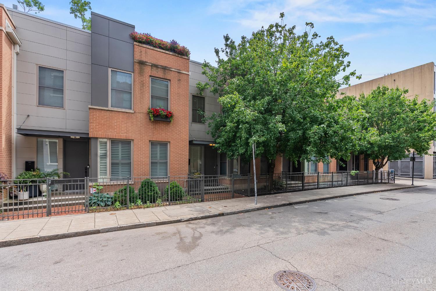 11 Mercer Street