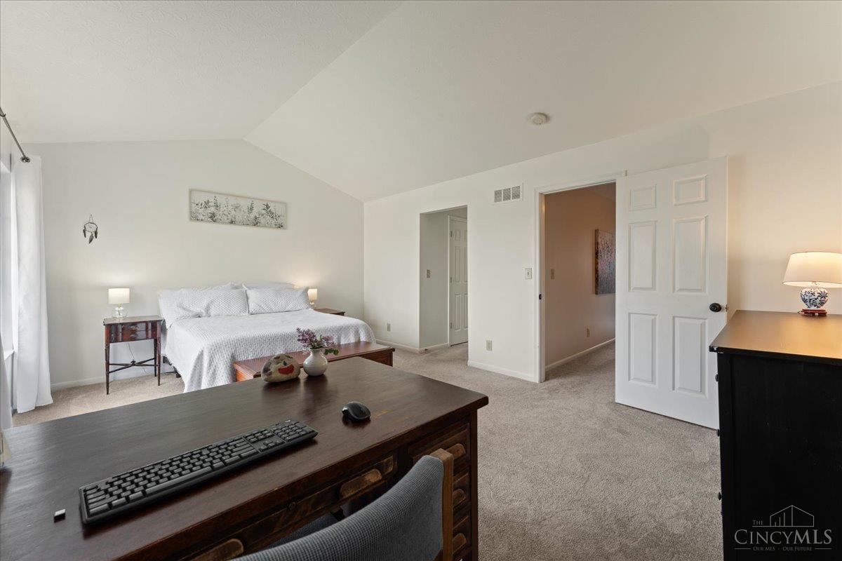 2451 Cardinal Hill Court, Cincinnati, Ohio image 15