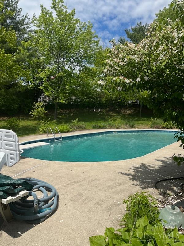 8353 Ridgevalley Court, Colerain Twp, Ohio image 34