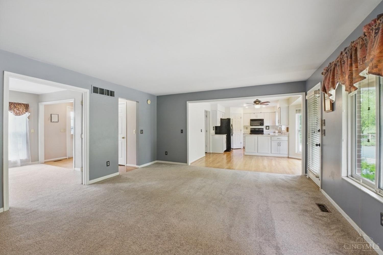 8353 Ridgevalley Court, Colerain Twp, Ohio image 8
