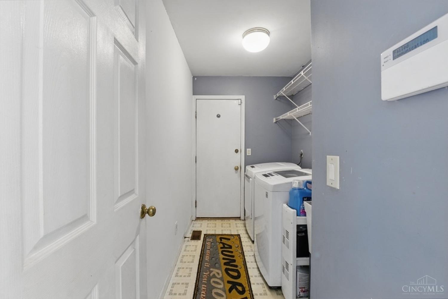 8353 Ridgevalley Court, Colerain Twp, Ohio image 23