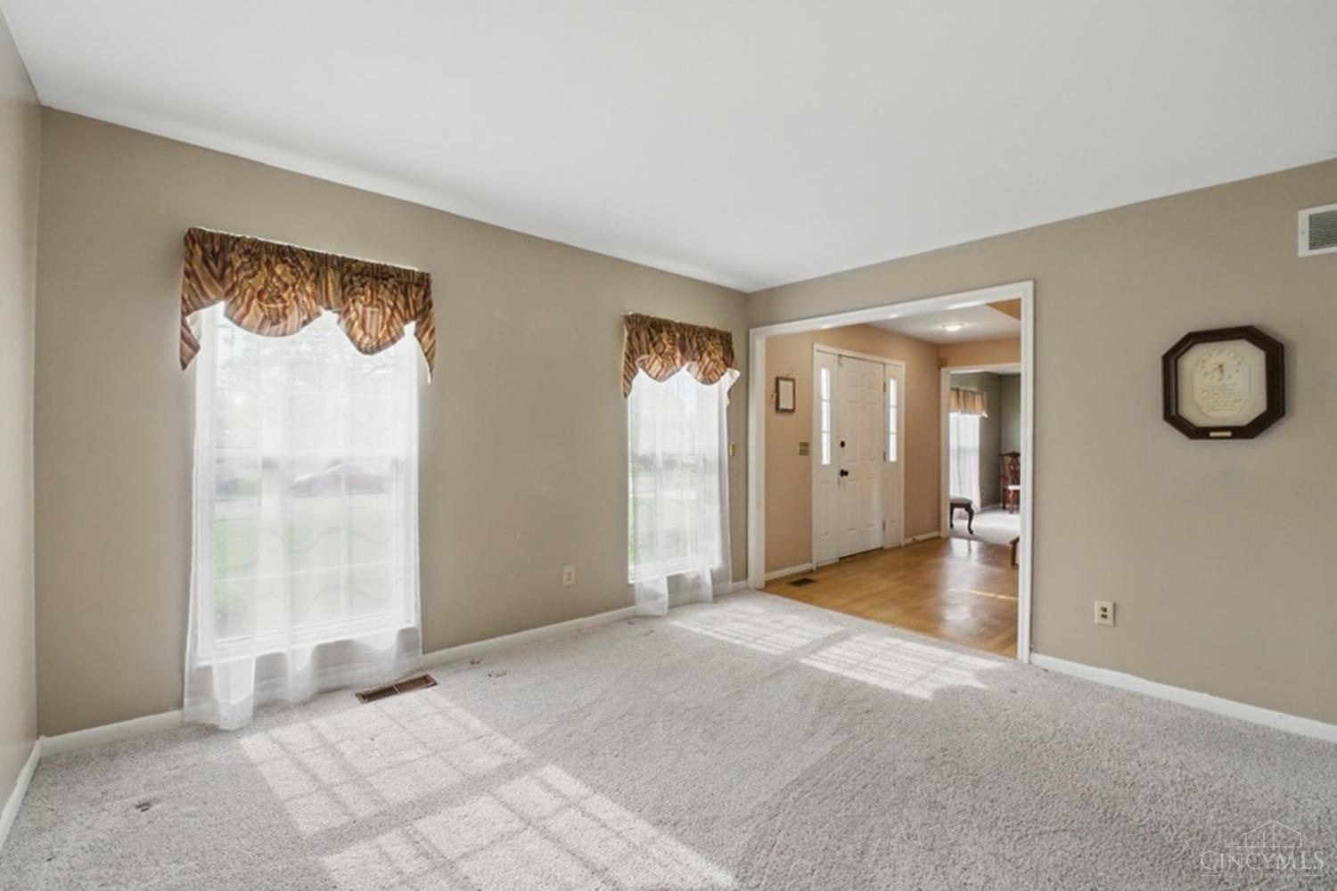 8353 Ridgevalley Court, Colerain Twp, Ohio image 9