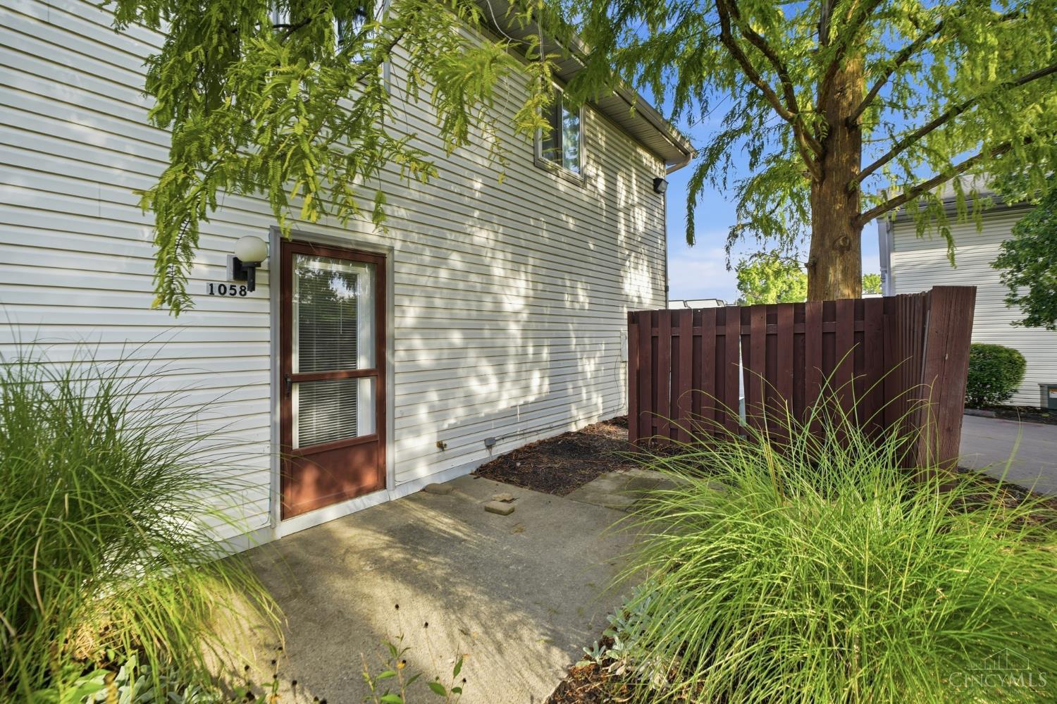 1058 E Crescentville Road