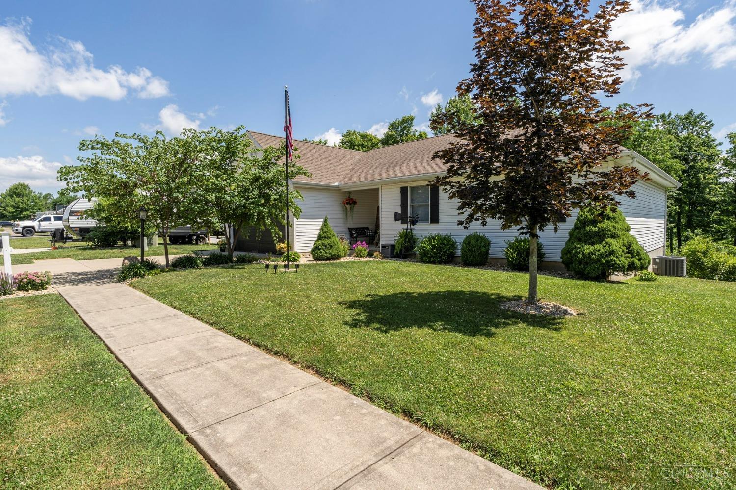 112 Elizabeth Drive, Hillsboro, Ohio image 4