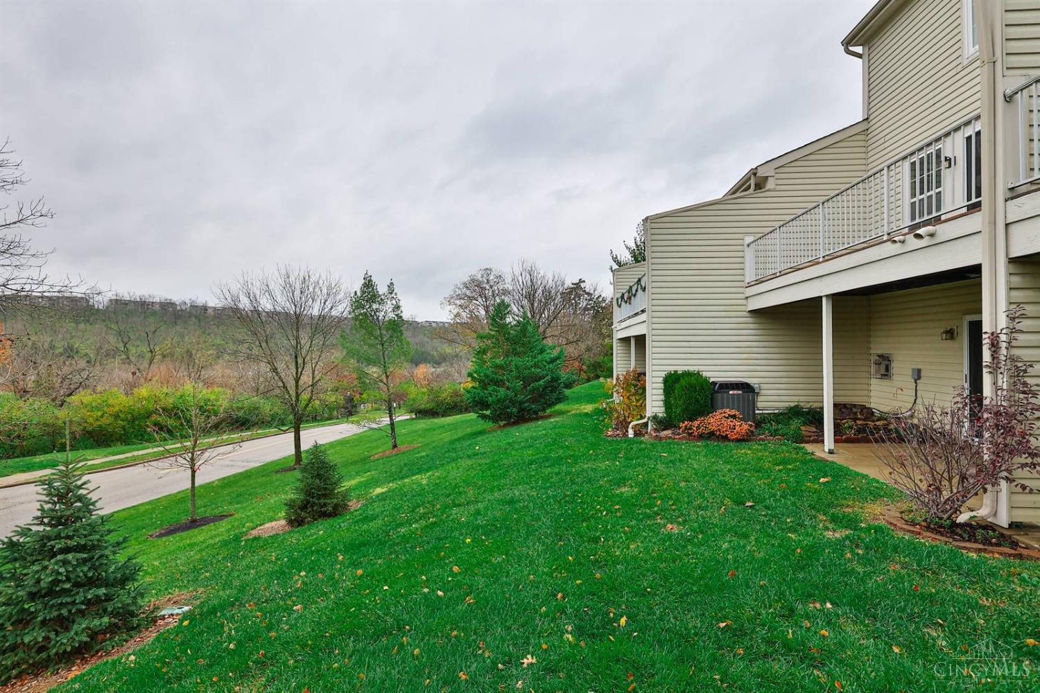 5751 Summit View Court, Cincinnati, Ohio image 34