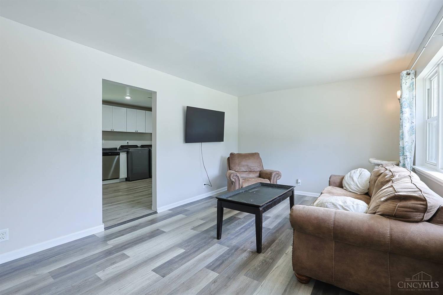 1130 Colonial Drive
