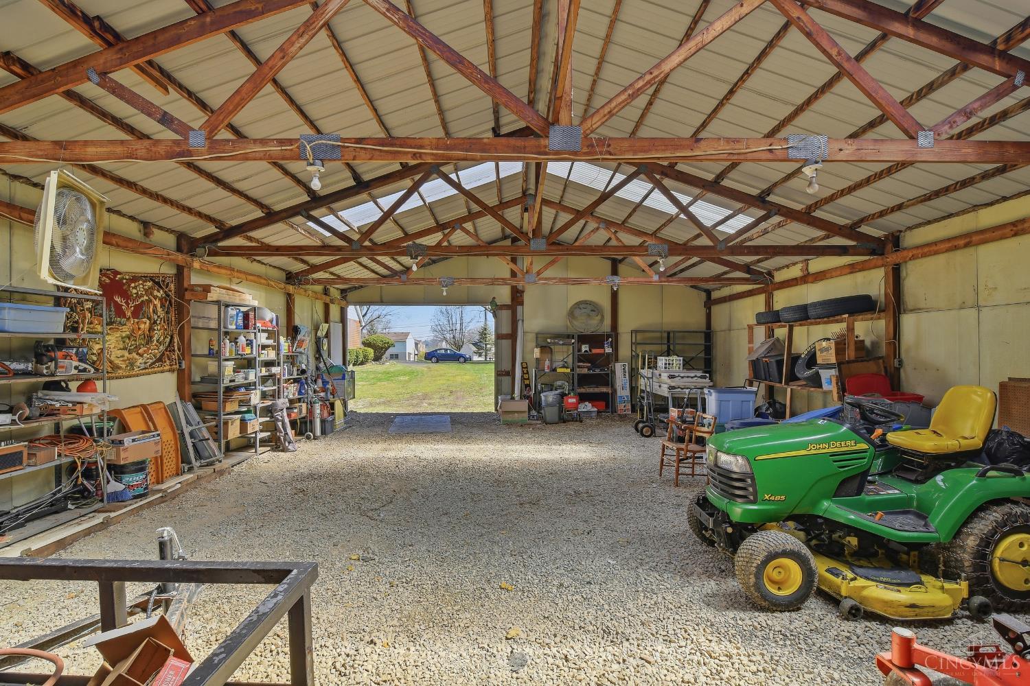 7225 Lesourdsville West Chester Road