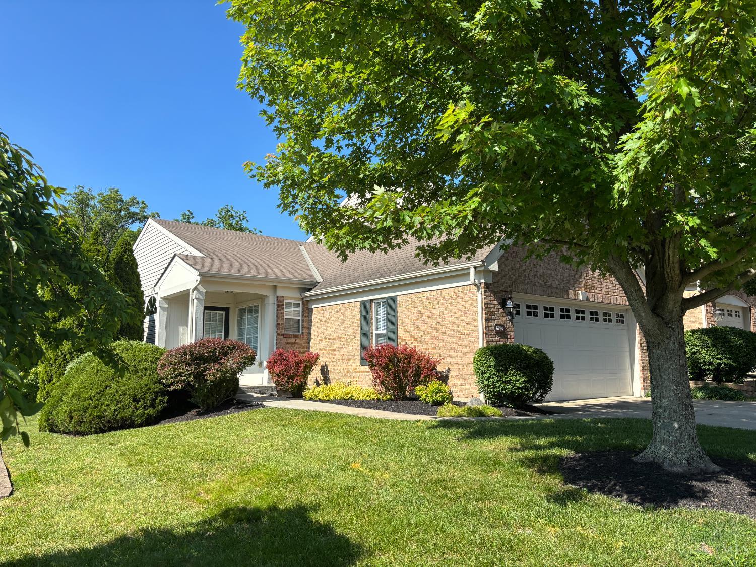 6794 Verde Ridge Drive, Green Township, Ohio image 1