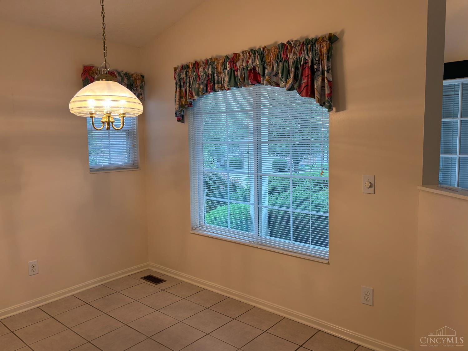 6794 Verde Ridge Drive, Green Township, Ohio image 11