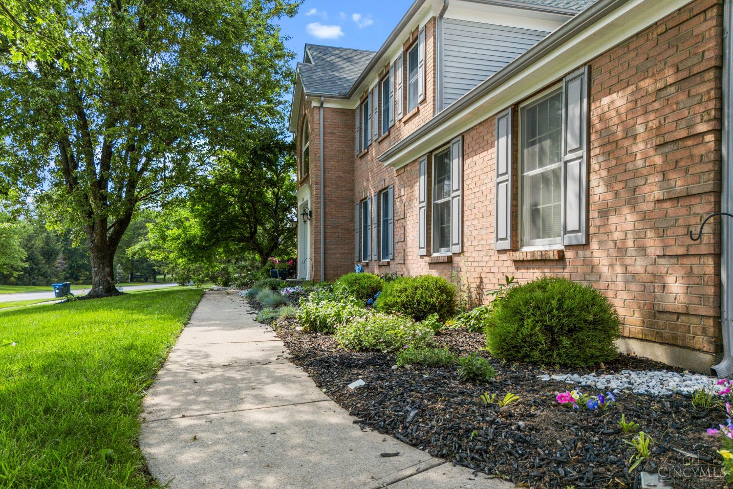 Picture for the property 1890072, 4 beds, 3 baths