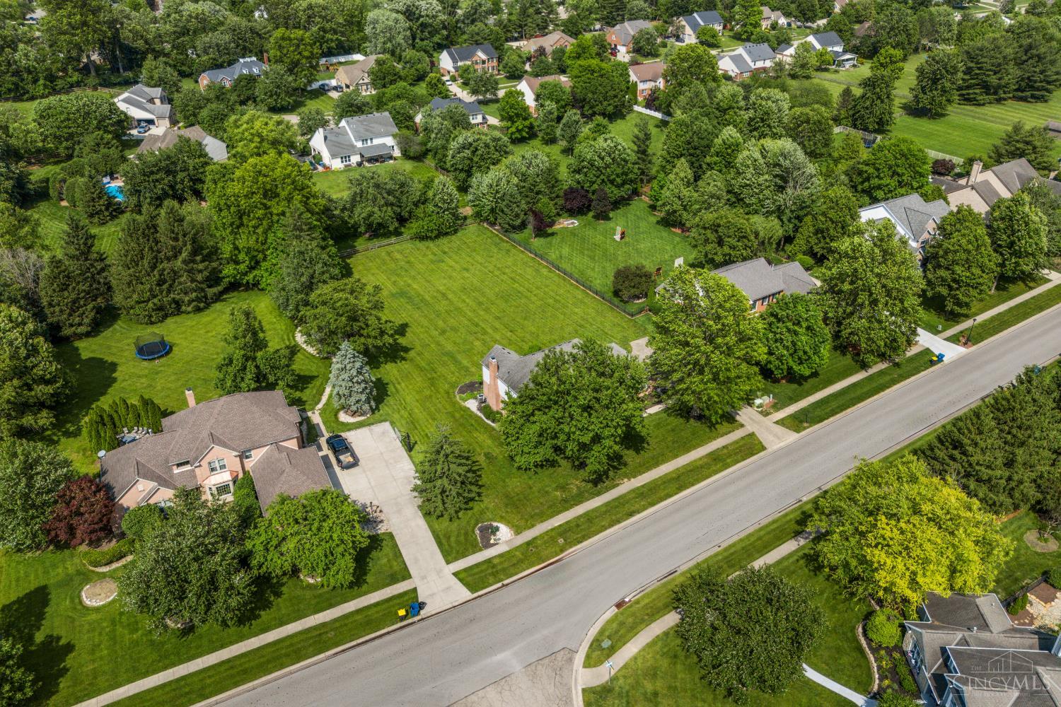 Picture for the property 1890072, 4 beds, 3 baths
