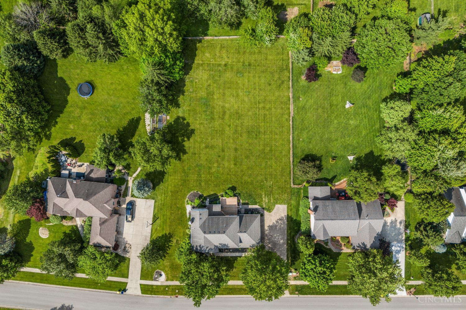Picture for the property 1890072, 4 beds, 3 baths
