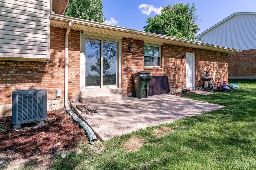 5853 Flaig Dr Dr, Fairfield, Ohio image 32